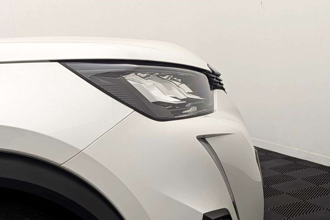 2021 PEUGEOT 2008 2021 PEUGEOT 2008