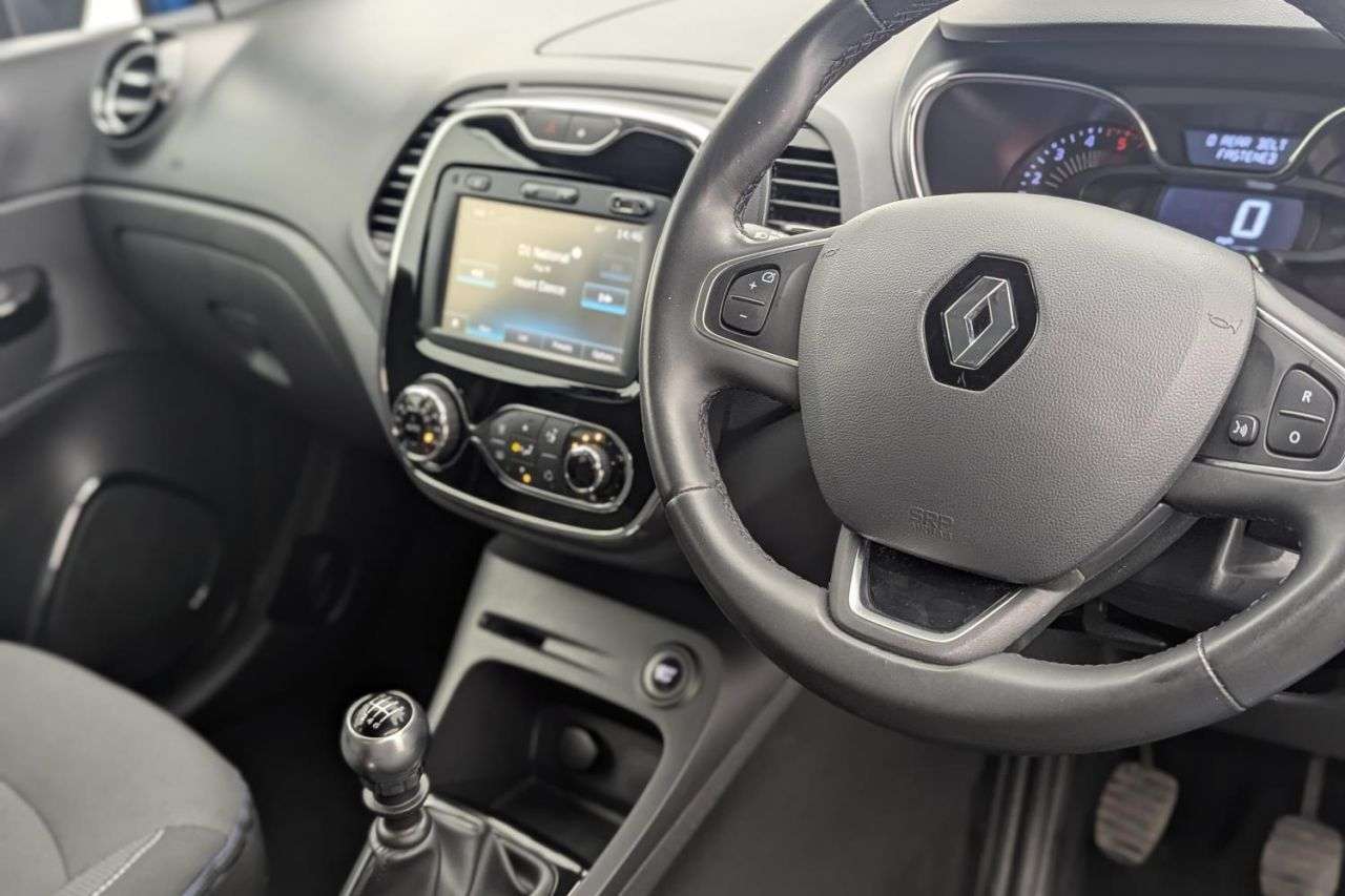 2017 RENAULT CAPTUR 2017 RENAULT CAPTUR