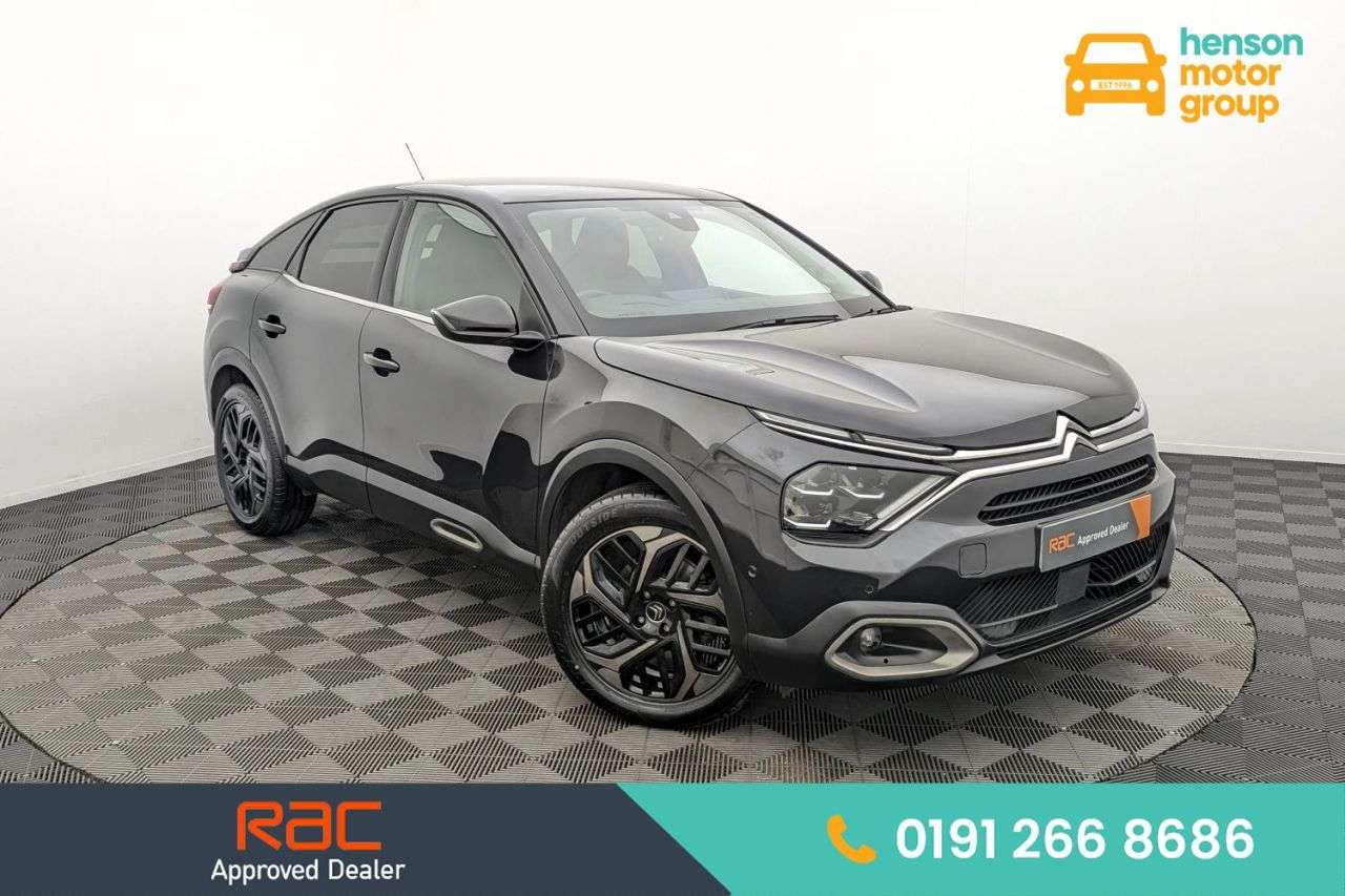 A 2021 CITROEN C4 1.2 PureTech Shine Hatchback 5dr Petrol Manual Euro 6 (s/s) (130 ps) Award A 2021 CITROEN C4 1.2 PureTech Shine Hatchback 5dr Petrol Manual Euro 6 (s/s) (130 ps) Award