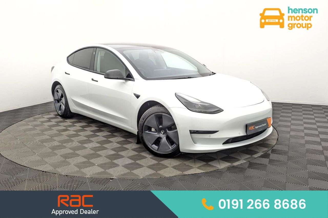 A 2021 TESLA MODEL 3 (Dual Motor) Long Range Saloon 4dr Electric Auto 4WDE (346 ps) Award Winnin A 2021 TESLA MODEL 3 (Dual Motor) Long Range Saloon 4dr Electric Auto 4WDE (346 ps) Award Winnin