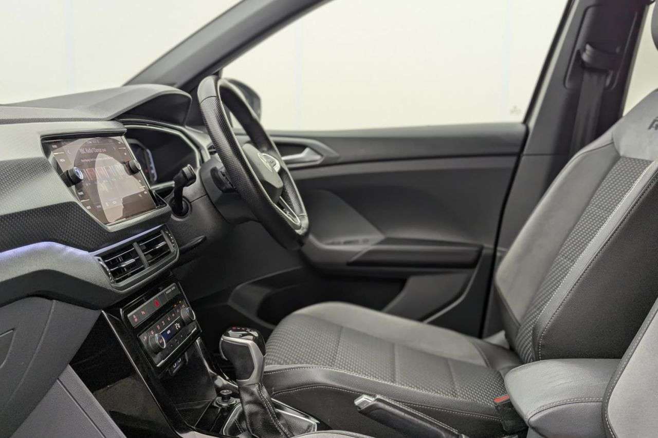 2021 VOLKSWAGEN T-CROSS 2021 VOLKSWAGEN T-CROSS