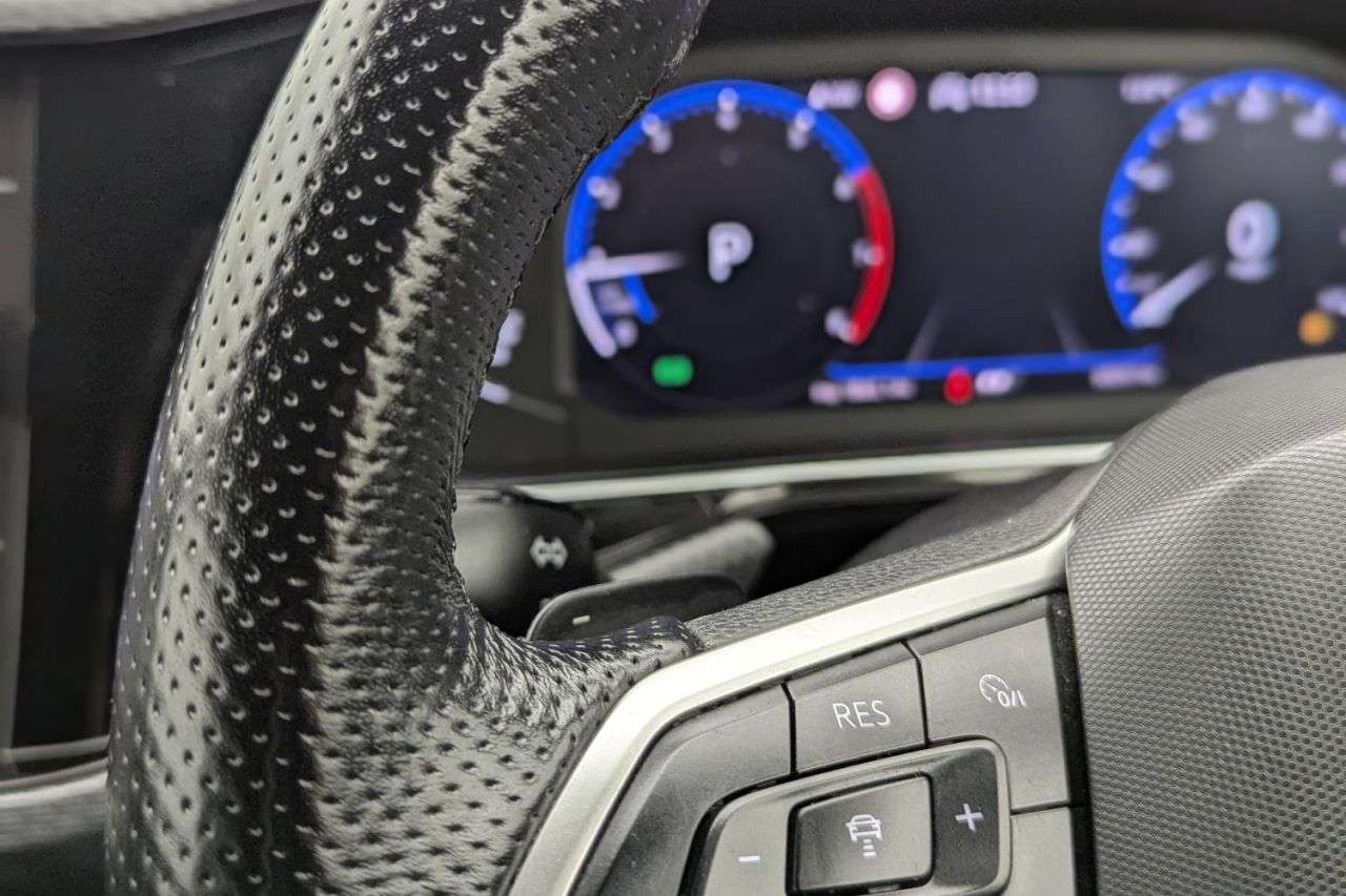 2021 VOLKSWAGEN T-CROSS 2021 VOLKSWAGEN T-CROSS