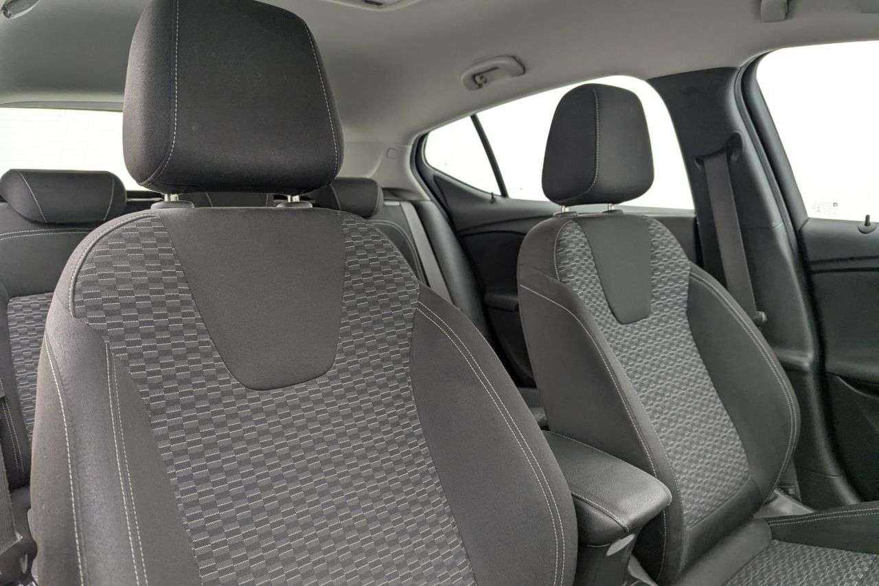 2018 VAUXHALL ASTRA 2018 VAUXHALL ASTRA