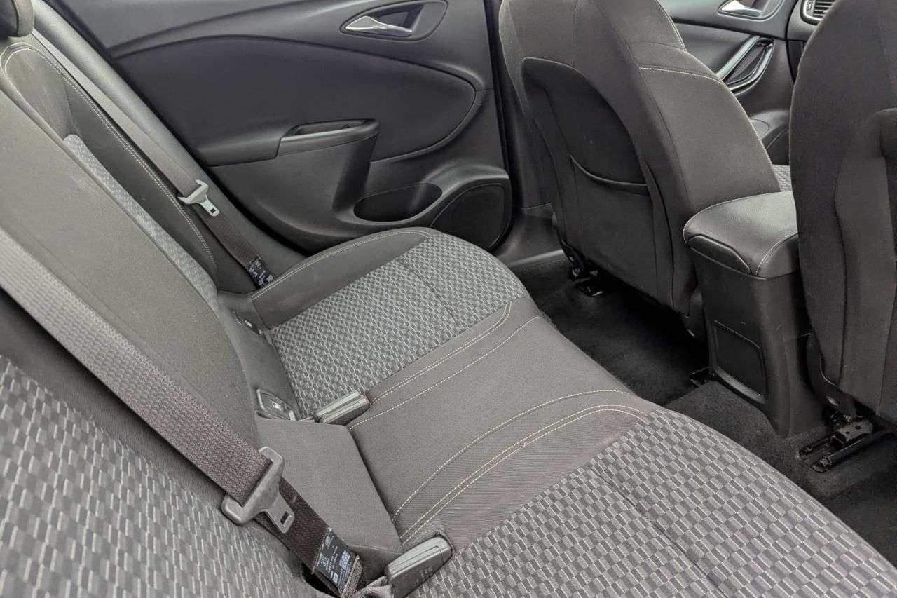 2018 VAUXHALL ASTRA 2018 VAUXHALL ASTRA
