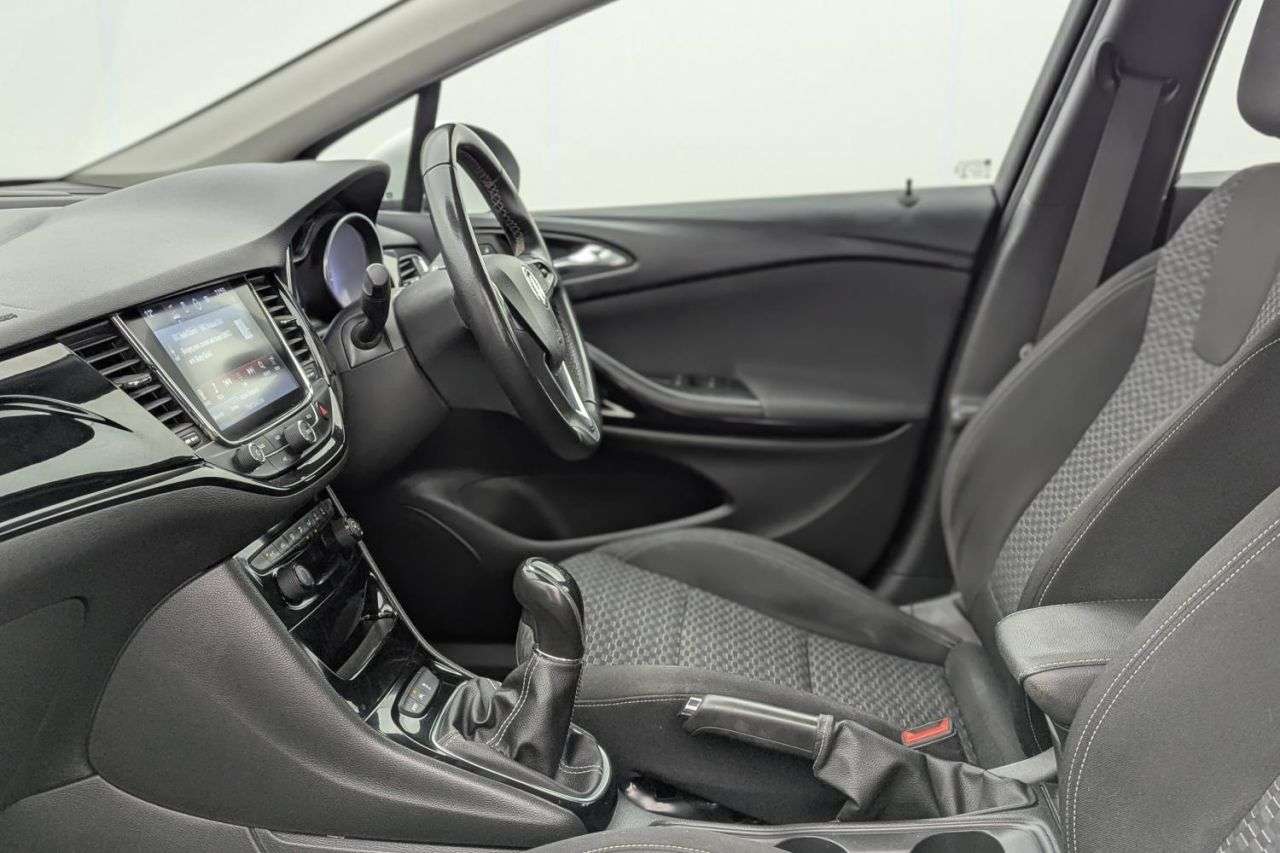 2018 VAUXHALL ASTRA 2018 VAUXHALL ASTRA