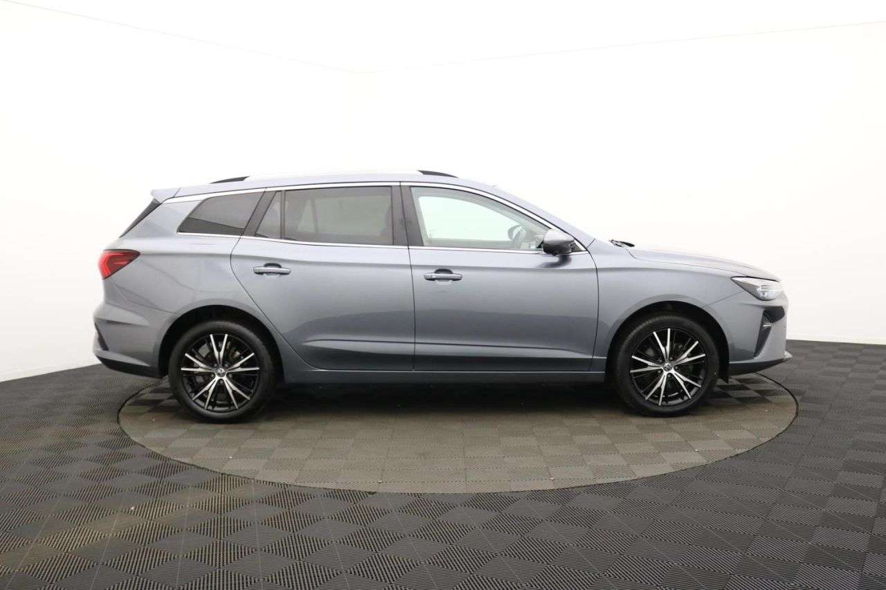 A 2023 MG MG5 61.1kWh Trophy Long Range Estate 5dr Electric Auto (156 ps) Award Winning 5 A 2023 MG MG5 61.1kWh Trophy Long Range Estate 5dr Electric Auto (156 ps) Award Winning 5