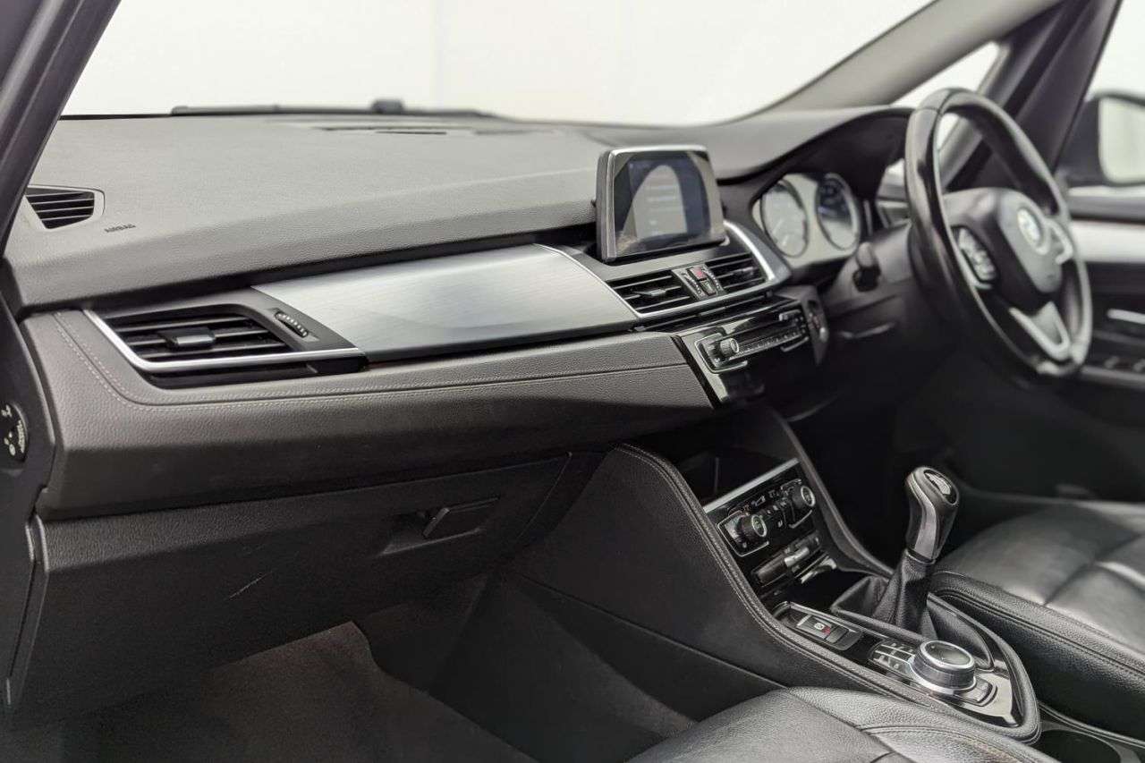 2018 BMW 2 SERIES GRAN TOURER 2018 BMW 2 SERIES GRAN TOURER