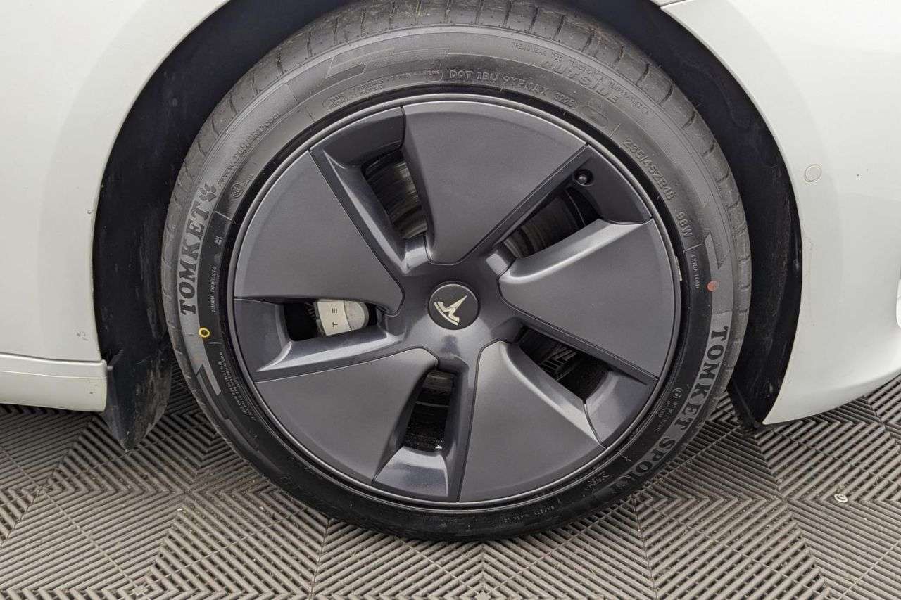 2021 TESLA MODEL 3 2021 TESLA MODEL 3