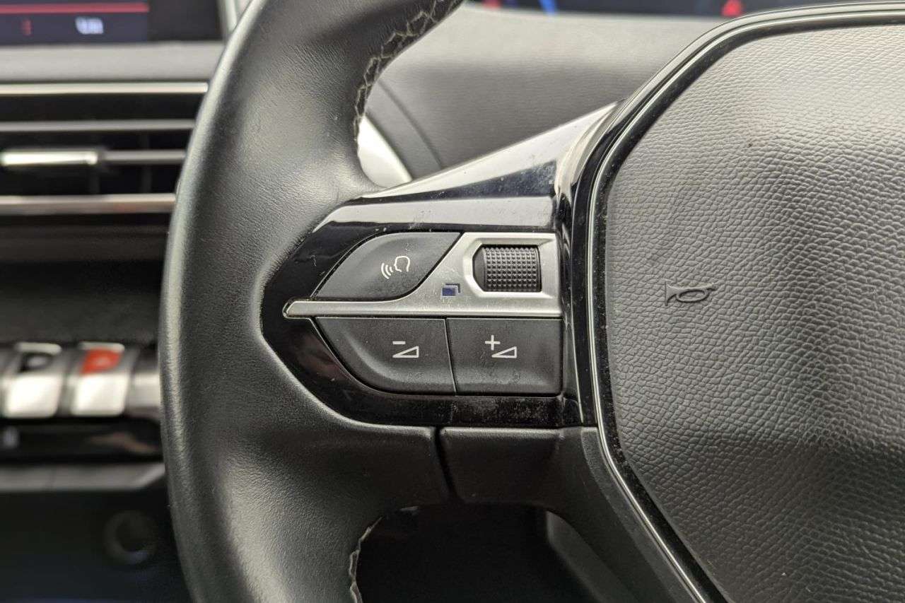 2020 PEUGEOT 3008 2020 PEUGEOT 3008