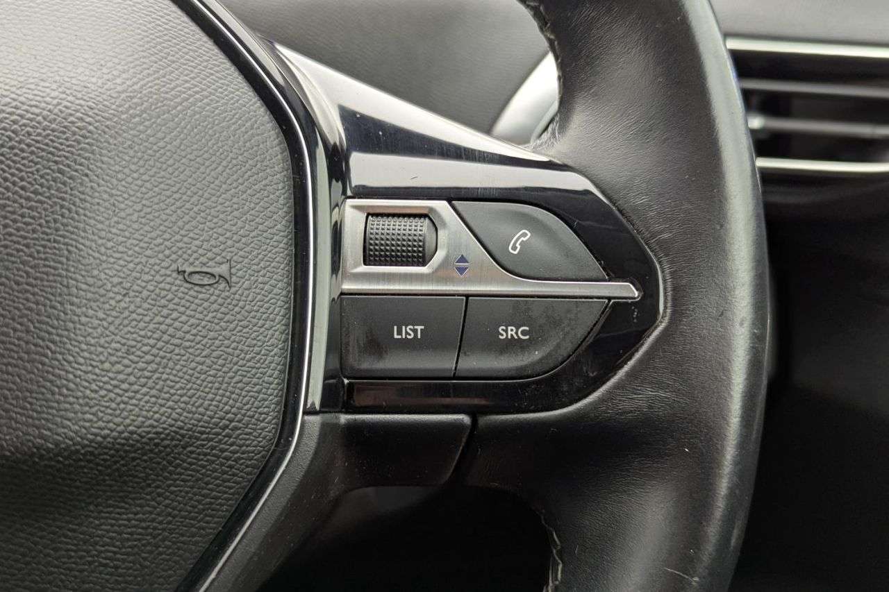 2020 PEUGEOT 3008 2020 PEUGEOT 3008