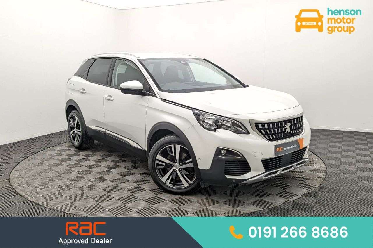 A 2020 PEUGEOT 3008 1.2 PureTech Allure SUV 5dr Petrol Manual Euro 6 (s/s) (130 ps) Award Winni A 2020 PEUGEOT 3008 1.2 PureTech Allure SUV 5dr Petrol Manual Euro 6 (s/s) (130 ps) Award Winni