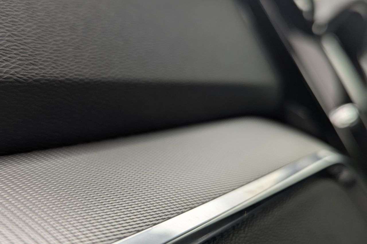 2021 VOLVO V60 2021 VOLVO V60