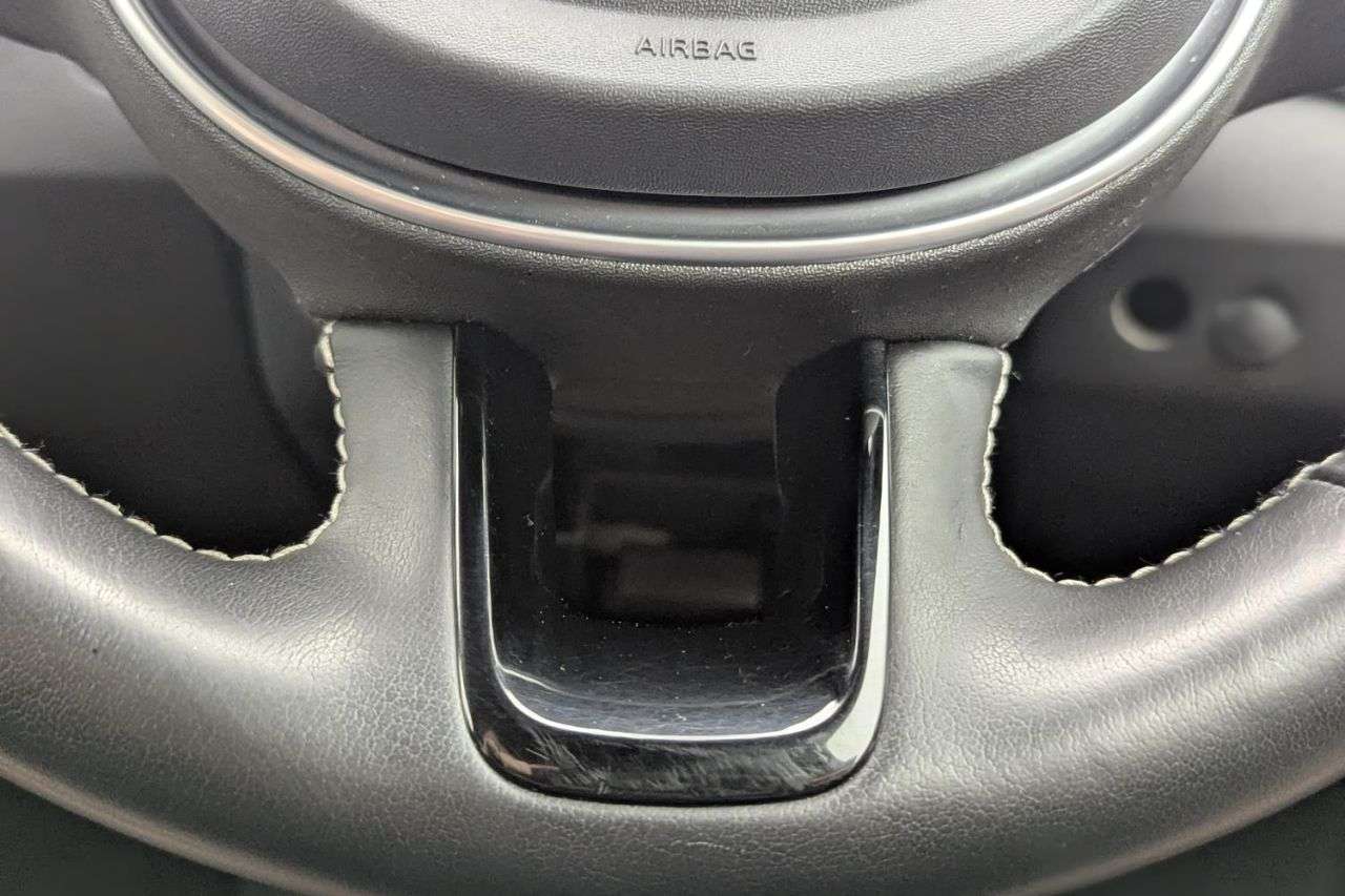 2021 VOLVO V60 2021 VOLVO V60