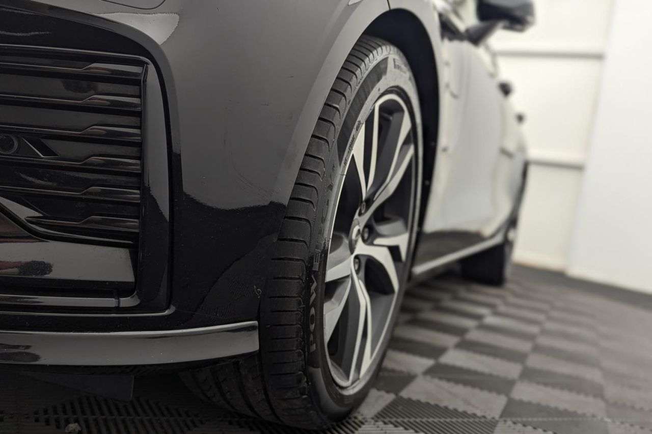 2021 VOLVO V60 2021 VOLVO V60