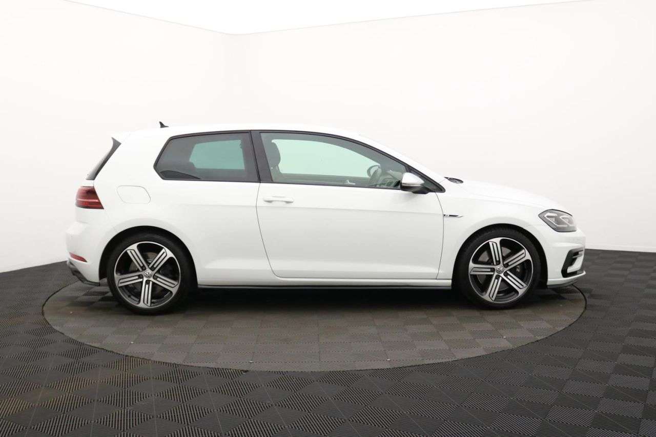 A 2018 VOLKSWAGEN GOLF 2.0 TSI R Hatchback 3dr Petrol Manual 4Motion Euro 6 (s/s) (310 ps) Award W A 2018 VOLKSWAGEN GOLF 2.0 TSI R Hatchback 3dr Petrol Manual 4Motion Euro 6 (s/s) (310 ps) Award W