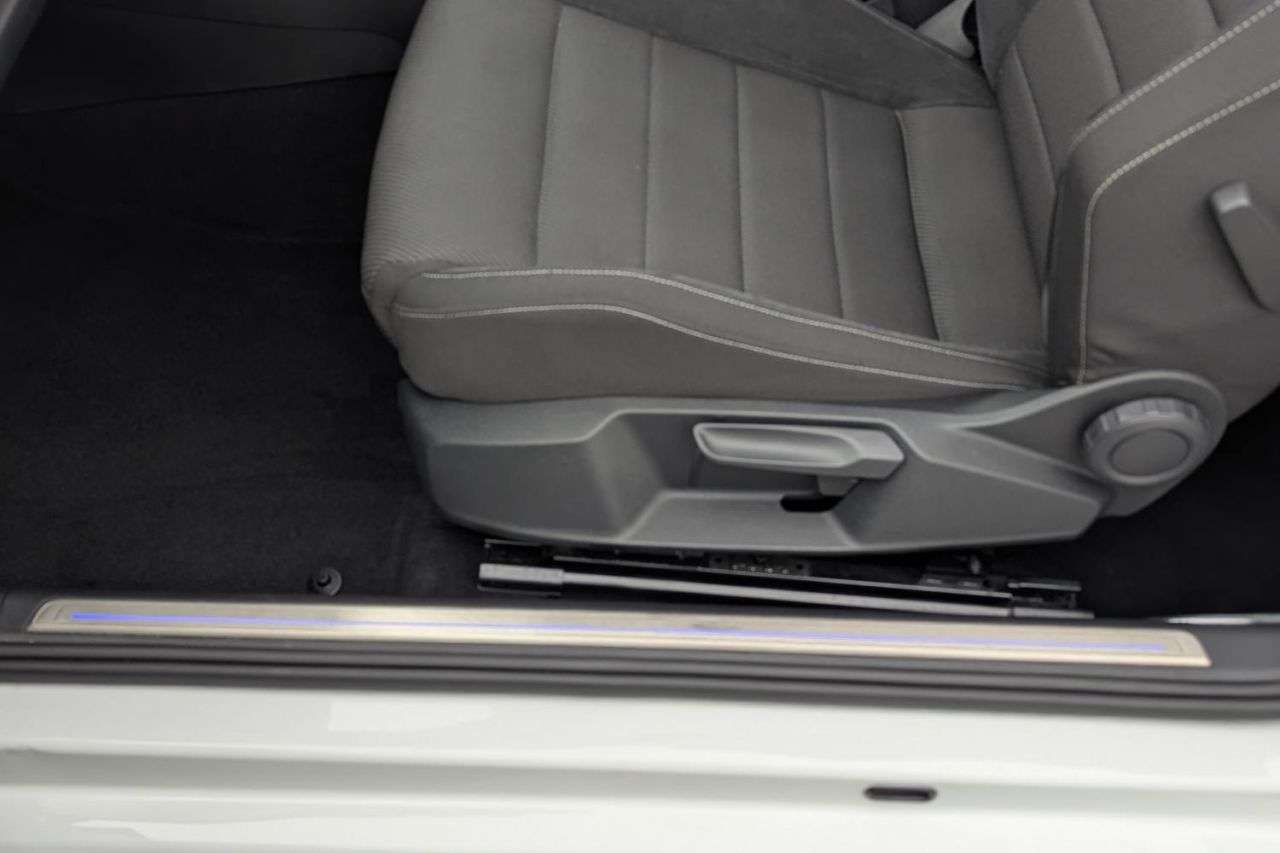 2018 VOLKSWAGEN GOLF 2018 VOLKSWAGEN GOLF