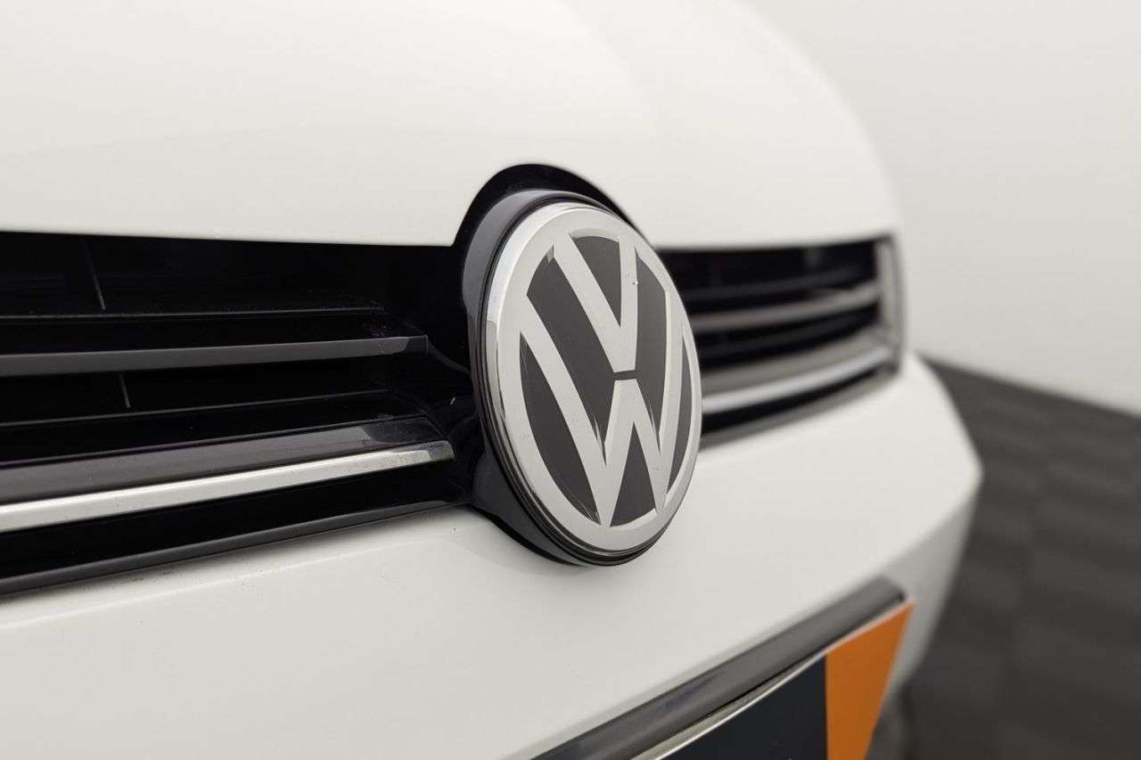 2018 VOLKSWAGEN GOLF 2018 VOLKSWAGEN GOLF