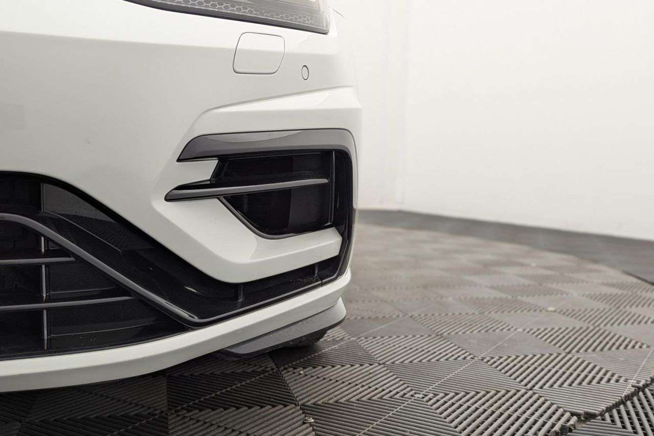 2018 VOLKSWAGEN GOLF 2018 VOLKSWAGEN GOLF