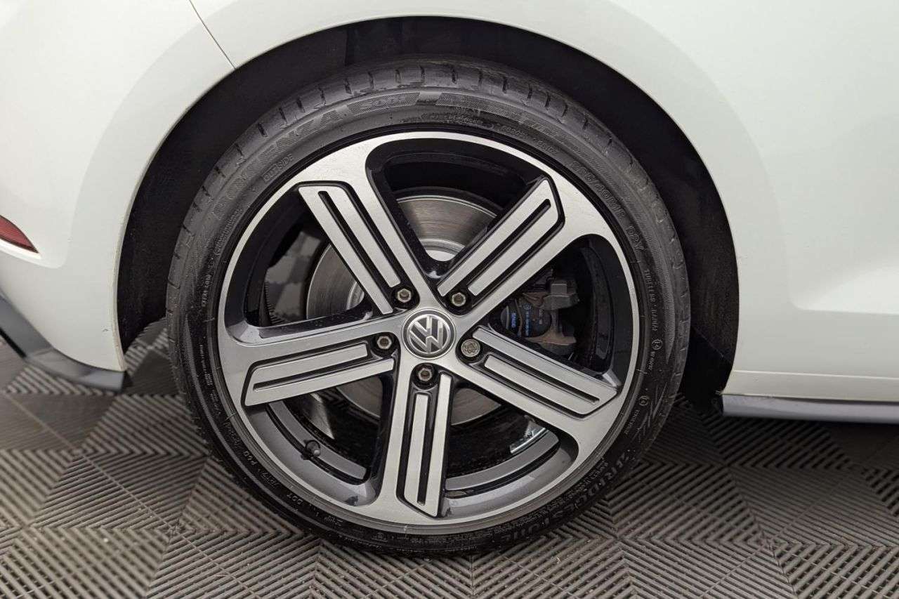 2018 VOLKSWAGEN GOLF 2018 VOLKSWAGEN GOLF