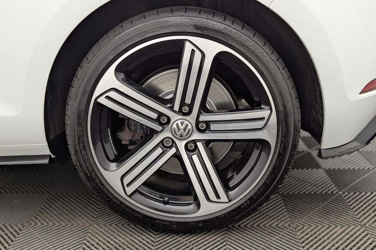 2018 VOLKSWAGEN GOLF 2018 VOLKSWAGEN GOLF