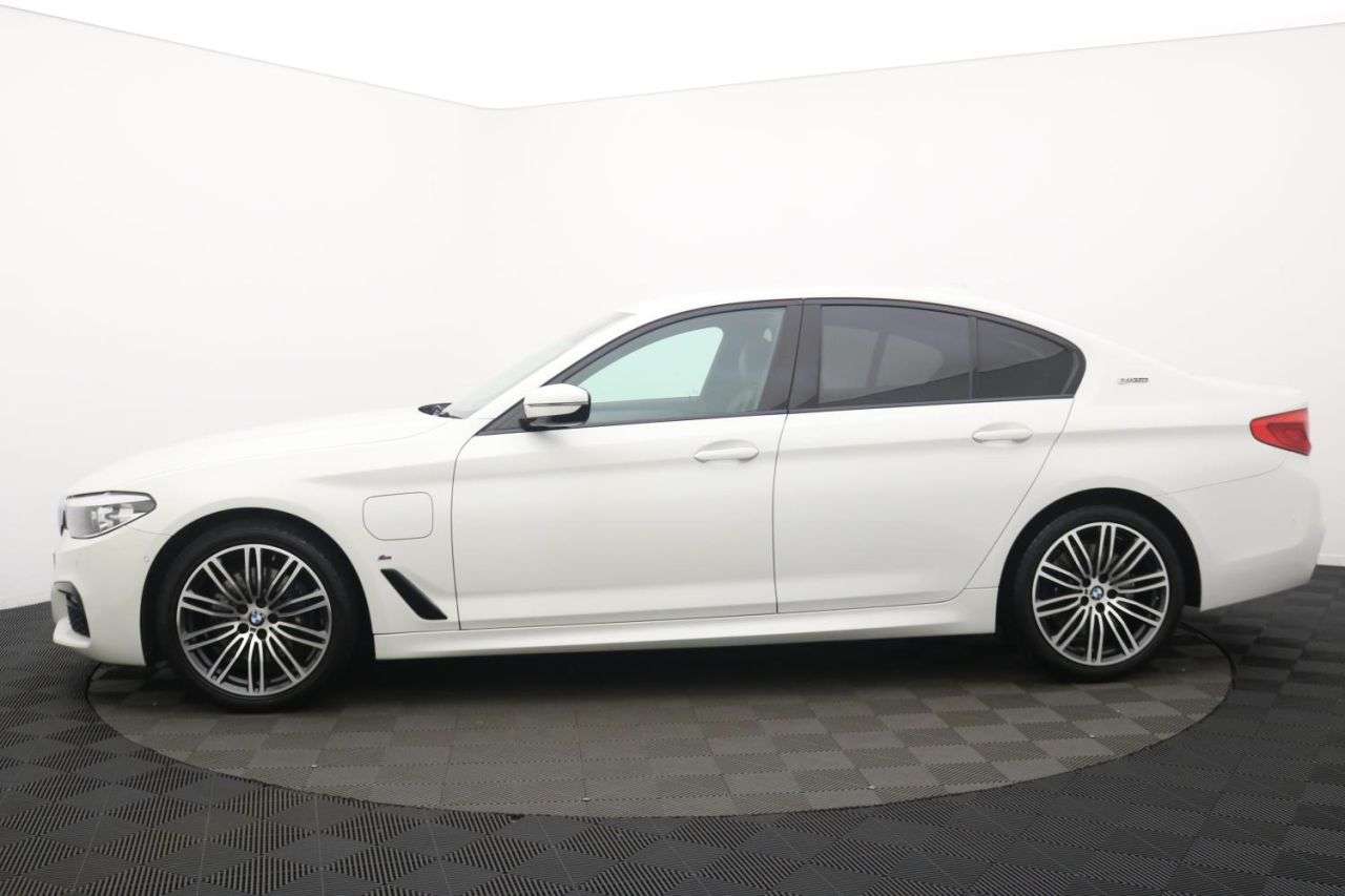 2018 BMW 5 SERIES 2018 BMW 5 SERIES