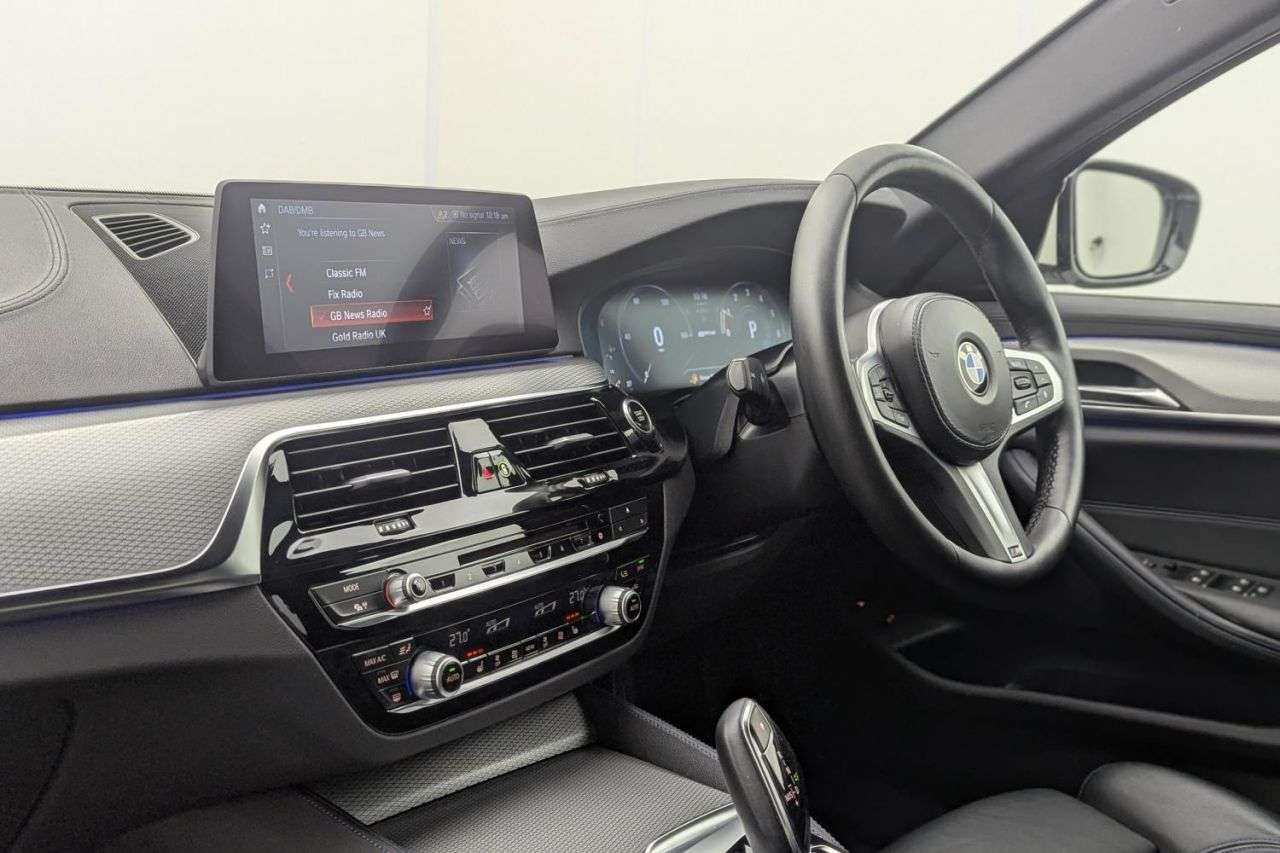2018 BMW 5 SERIES 2018 BMW 5 SERIES
