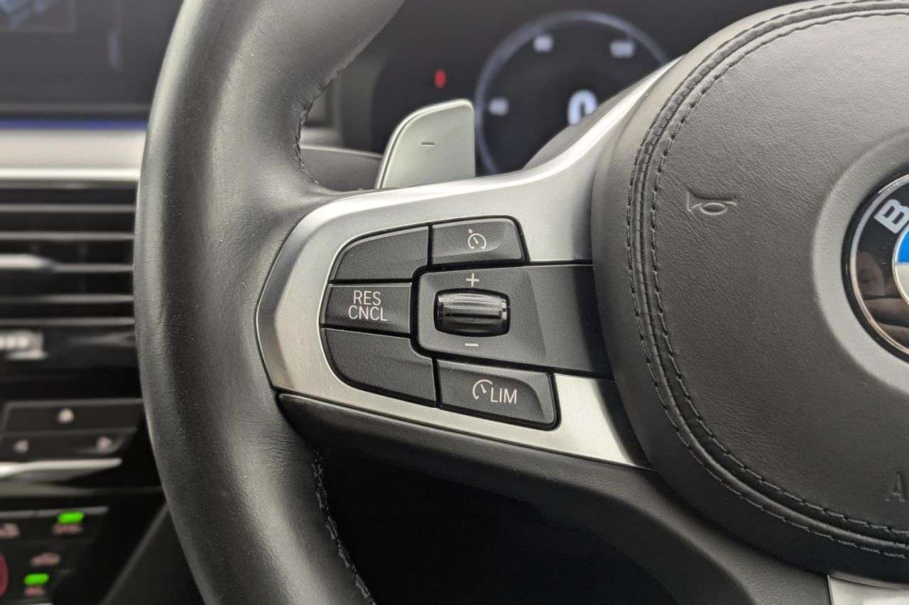 2018 BMW 5 SERIES 2018 BMW 5 SERIES