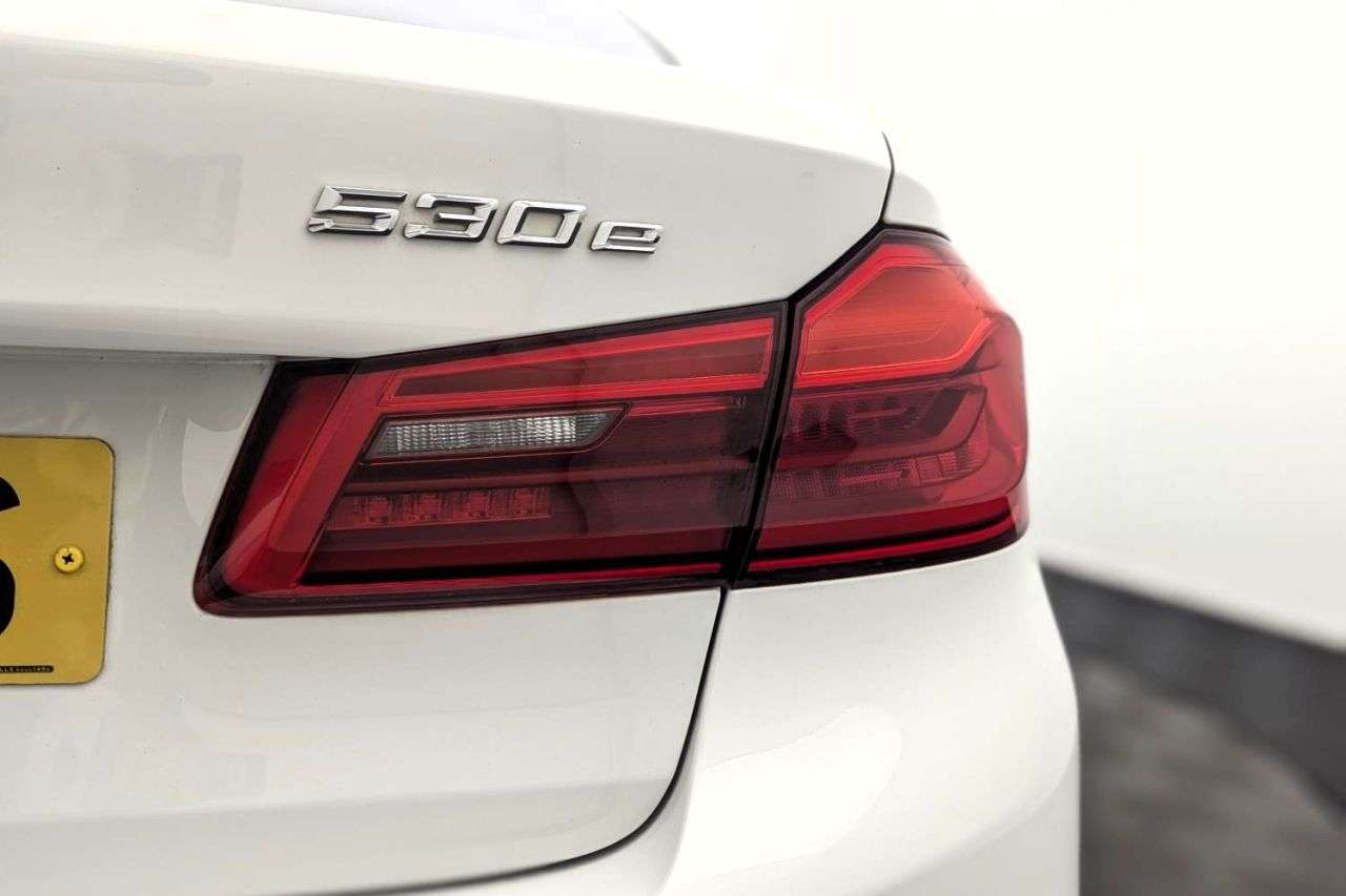 2018 BMW 5 SERIES 2018 BMW 5 SERIES
