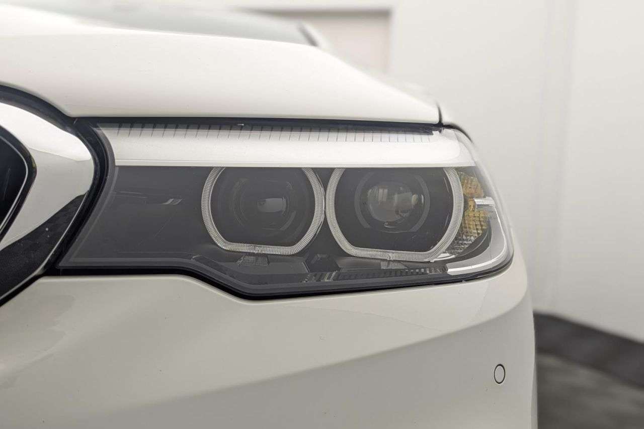 2018 BMW 5 SERIES 2018 BMW 5 SERIES