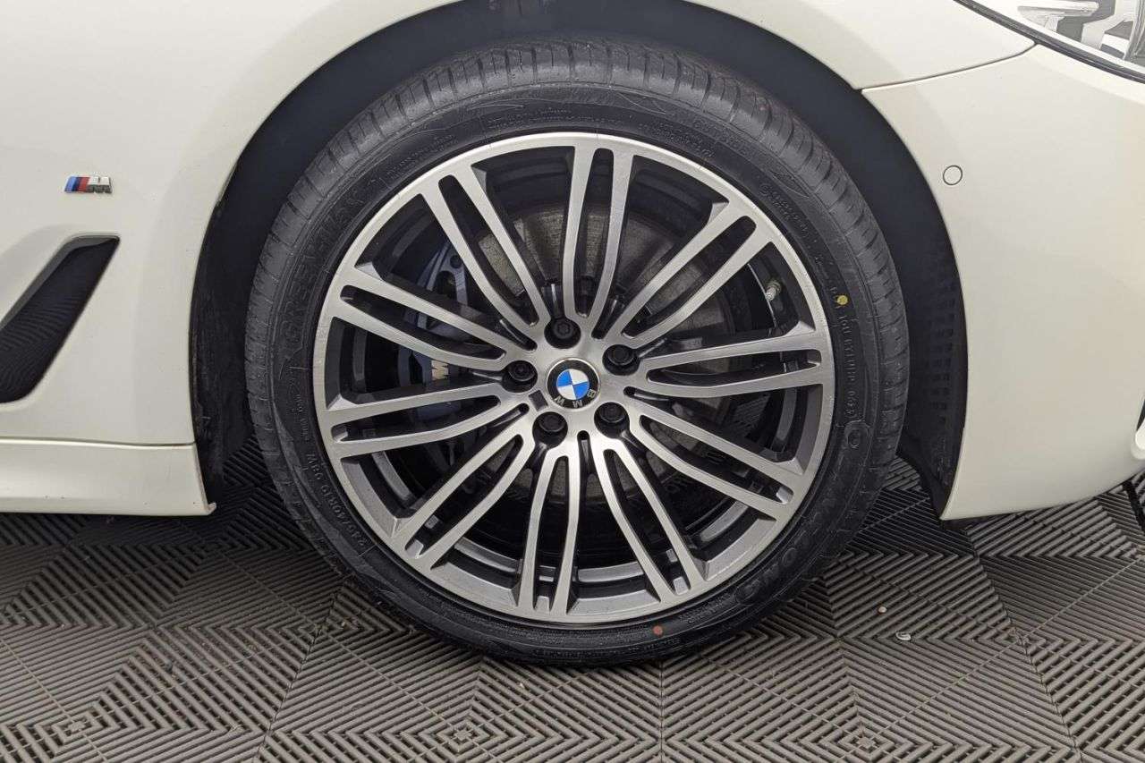 2018 BMW 5 SERIES 2018 BMW 5 SERIES
