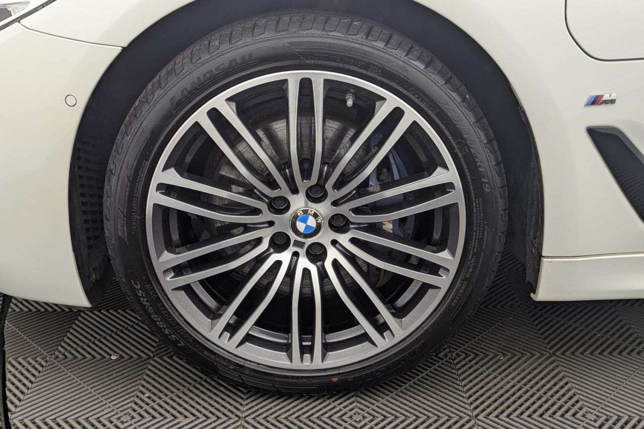 2018 BMW 5 SERIES 2018 BMW 5 SERIES