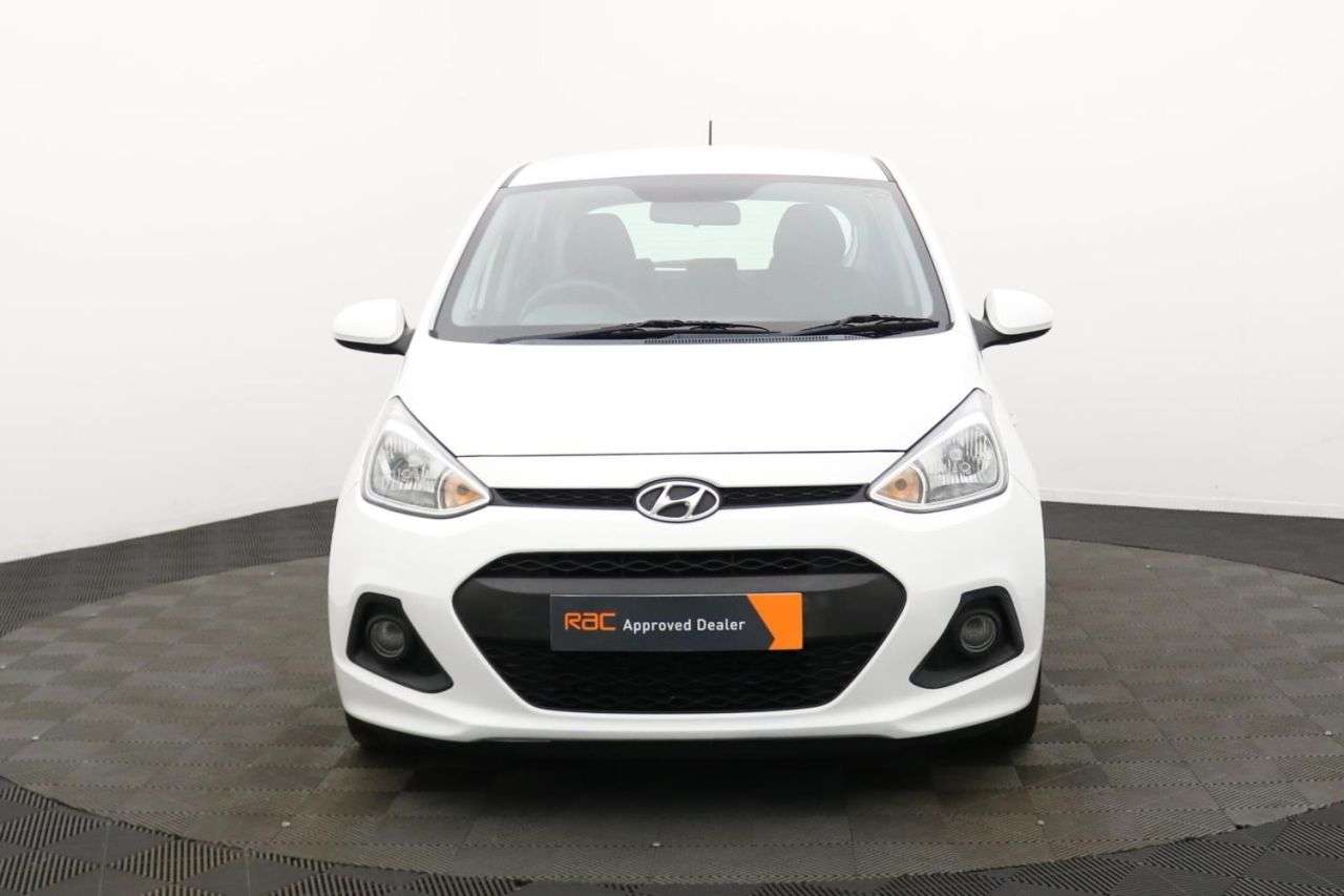 2016 HYUNDAI I10 2016 HYUNDAI I10
