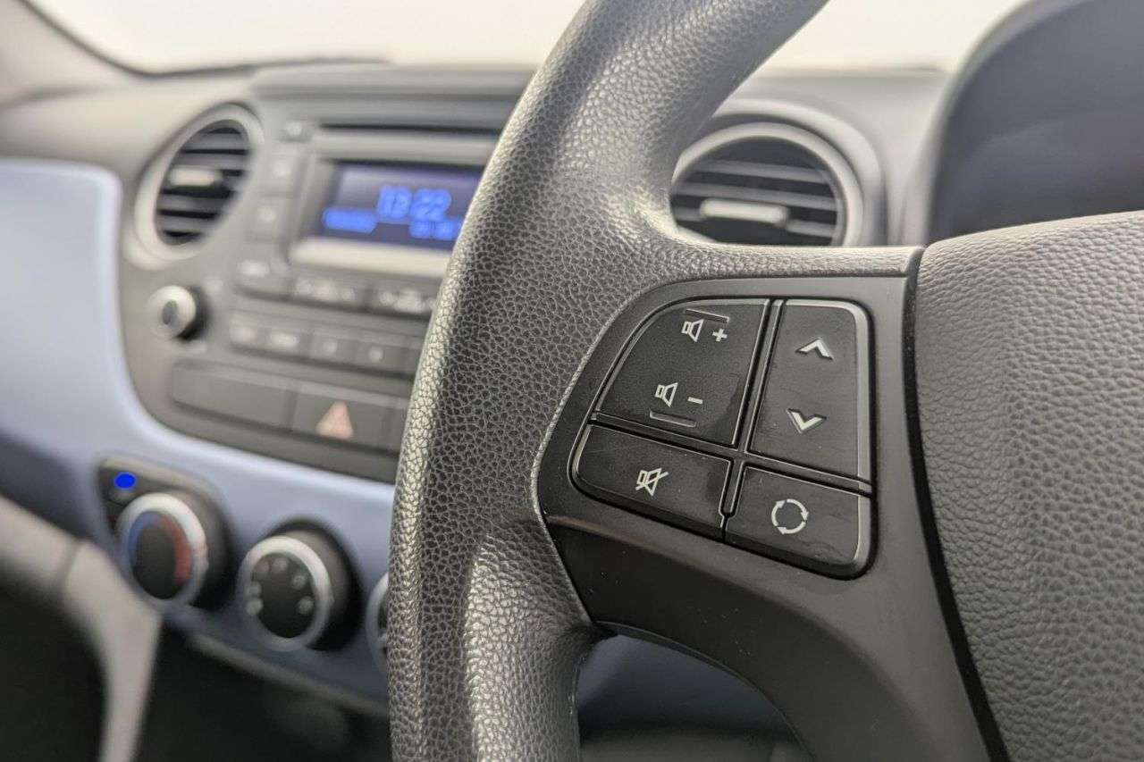 2016 HYUNDAI I10 2016 HYUNDAI I10