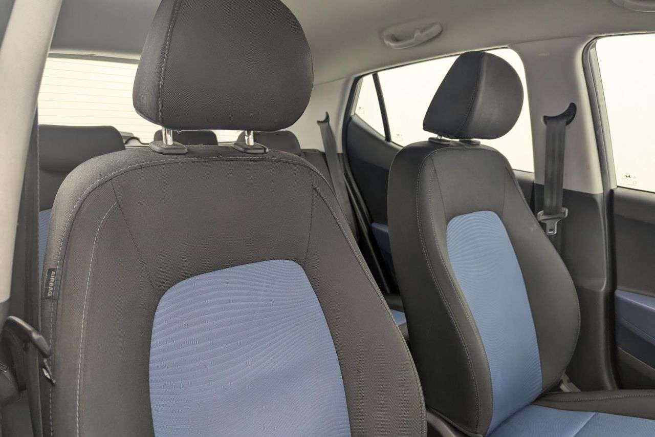 2016 HYUNDAI I10 2016 HYUNDAI I10