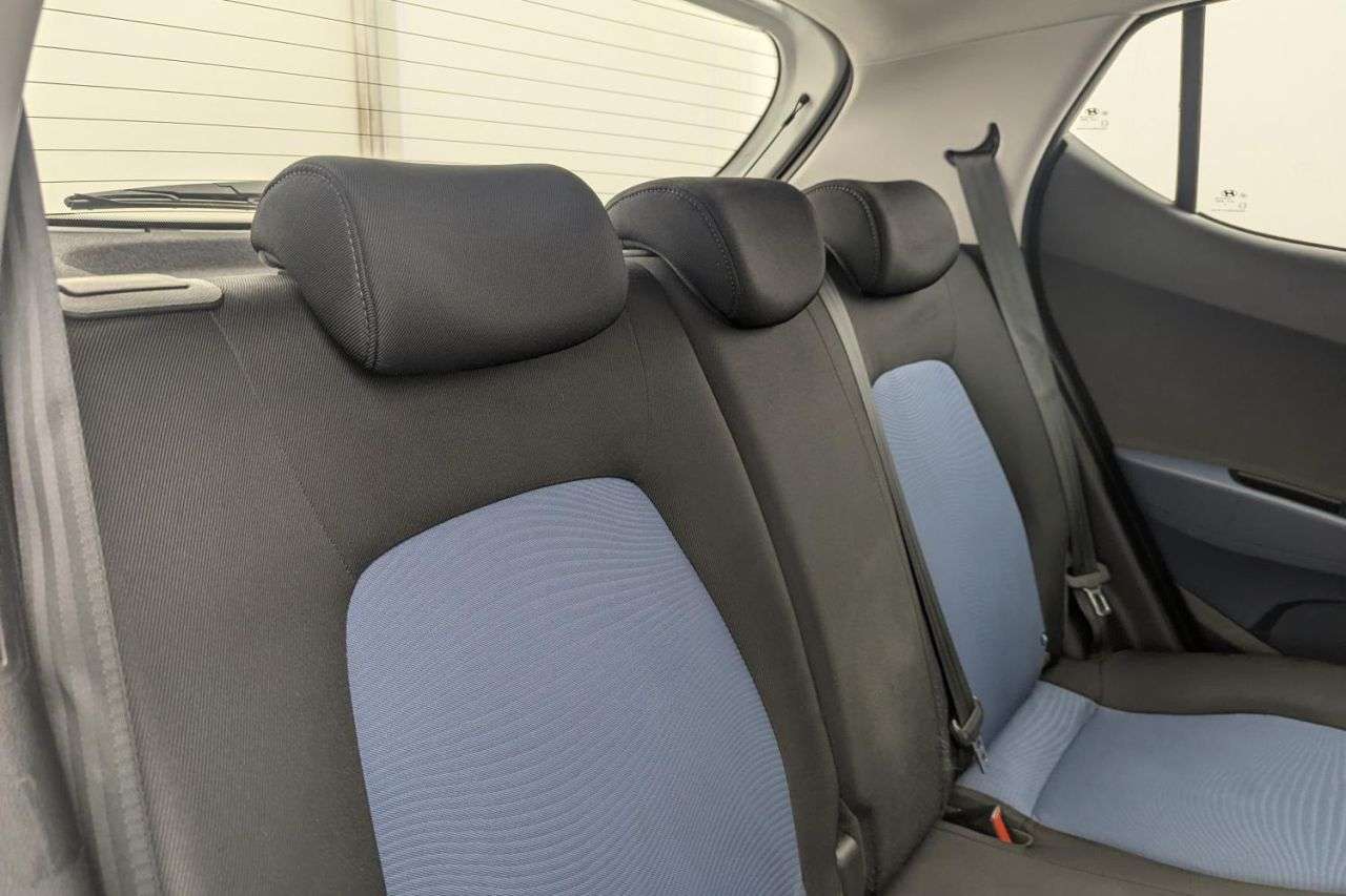 2016 HYUNDAI I10 2016 HYUNDAI I10