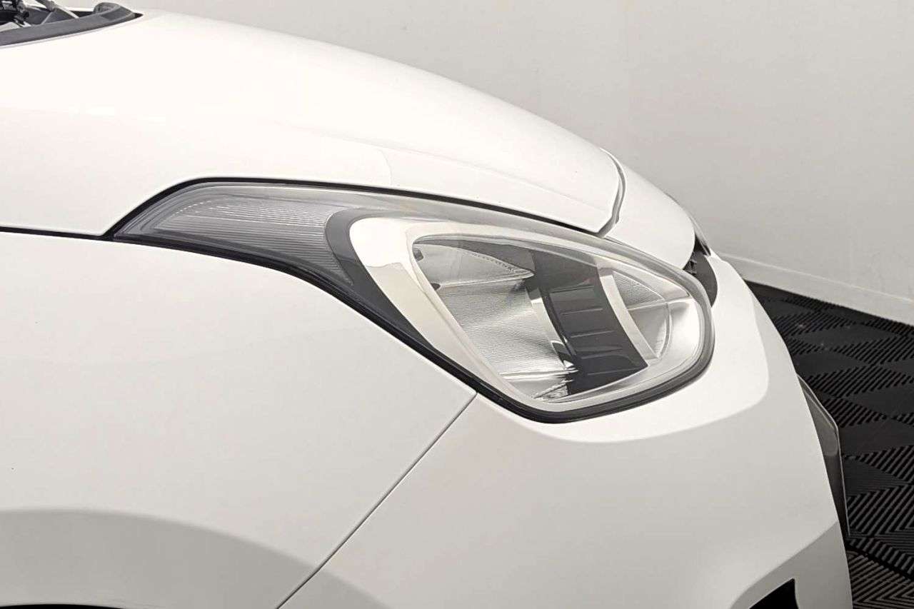 2016 HYUNDAI I10 2016 HYUNDAI I10