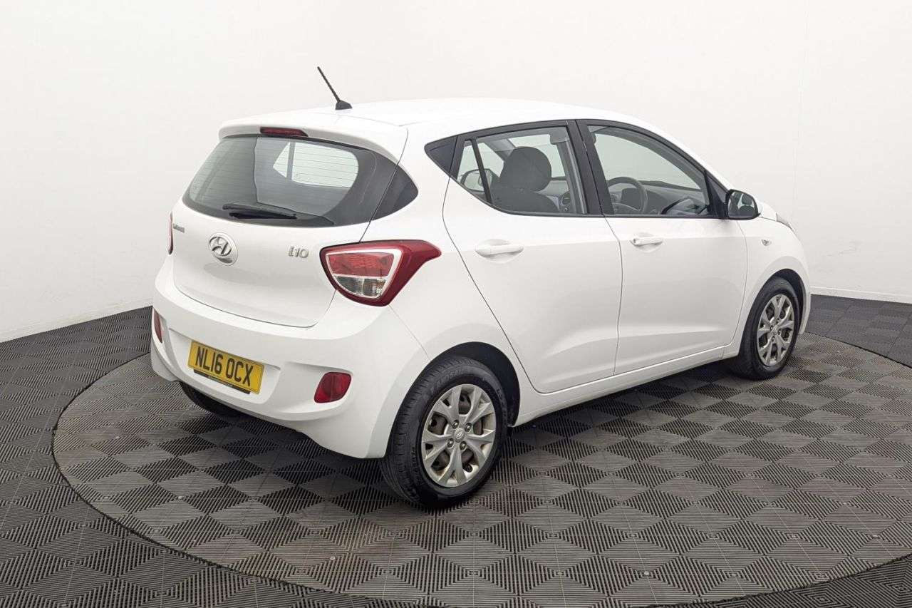 2016 HYUNDAI I10 2016 HYUNDAI I10