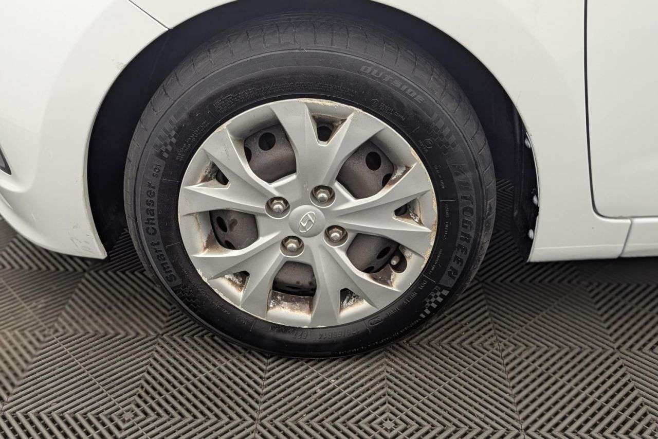 2016 HYUNDAI I10 2016 HYUNDAI I10