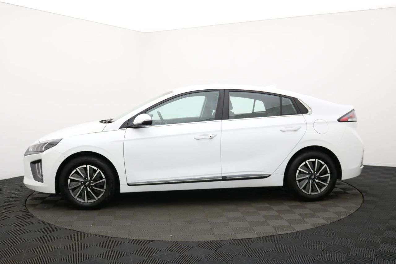 2023 HYUNDAI IONIQ 2023 HYUNDAI IONIQ