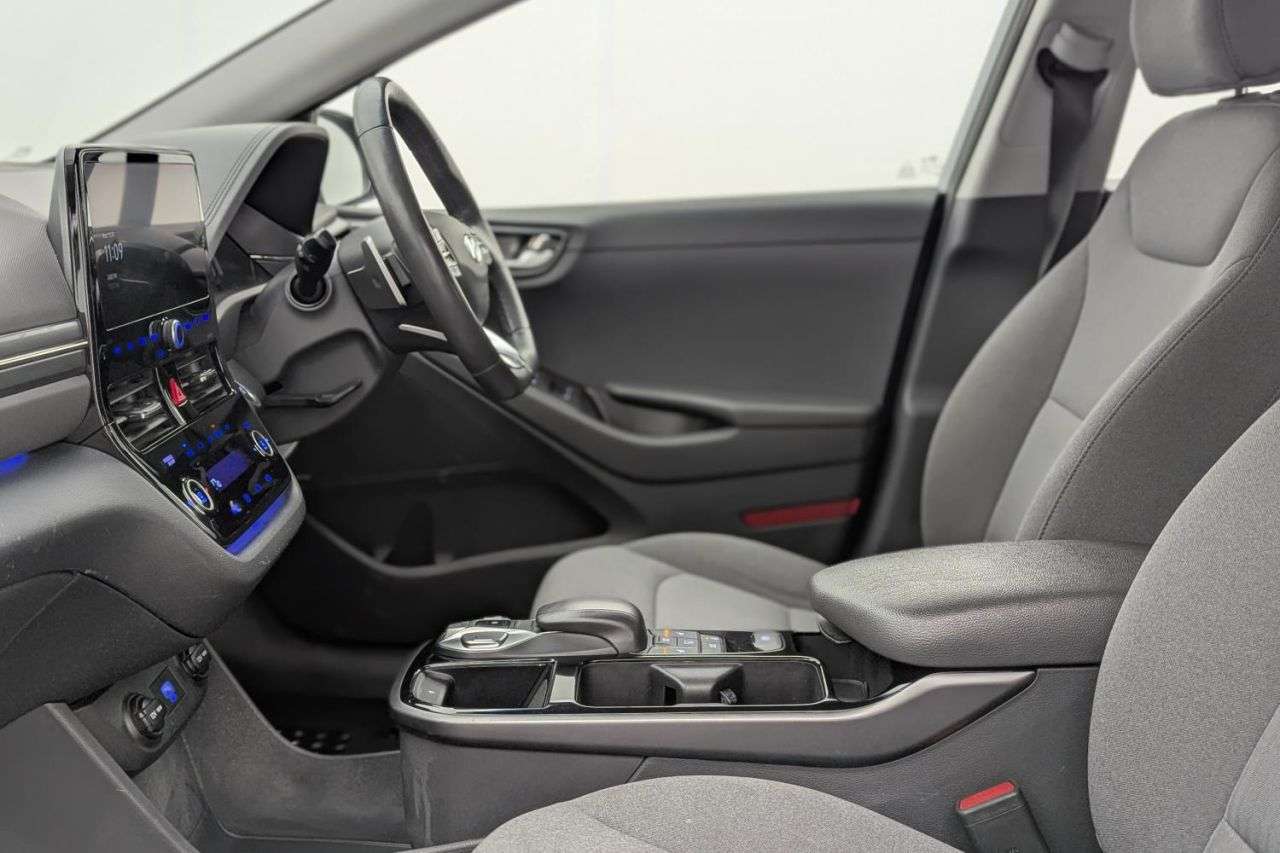 2023 HYUNDAI IONIQ 2023 HYUNDAI IONIQ