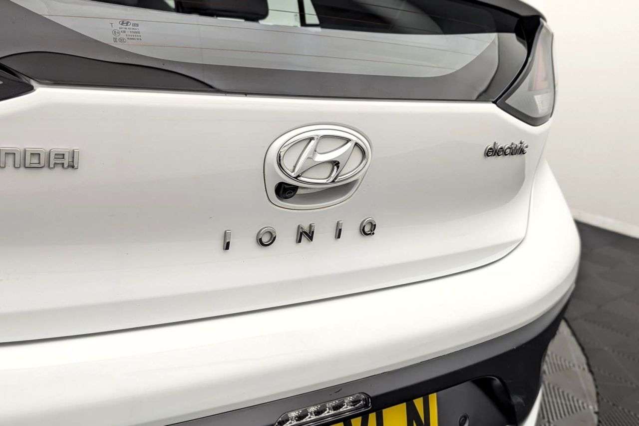 2023 HYUNDAI IONIQ 2023 HYUNDAI IONIQ