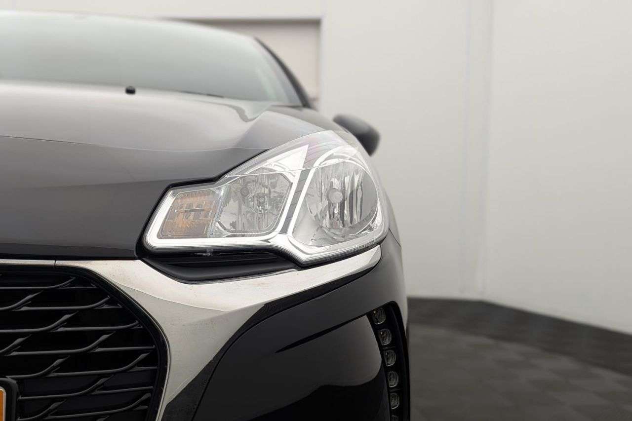 2018 DS AUTOMOBILES DS 3 2018 DS AUTOMOBILES DS 3