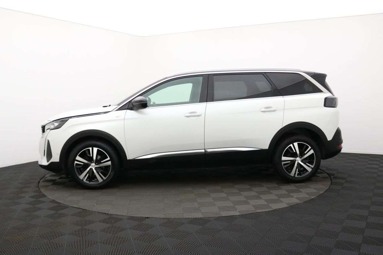 2023 PEUGEOT 5008 2023 PEUGEOT 5008