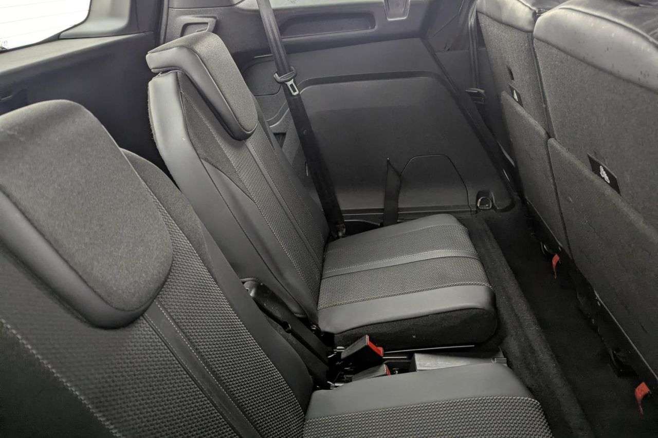 2023 PEUGEOT 5008 2023 PEUGEOT 5008