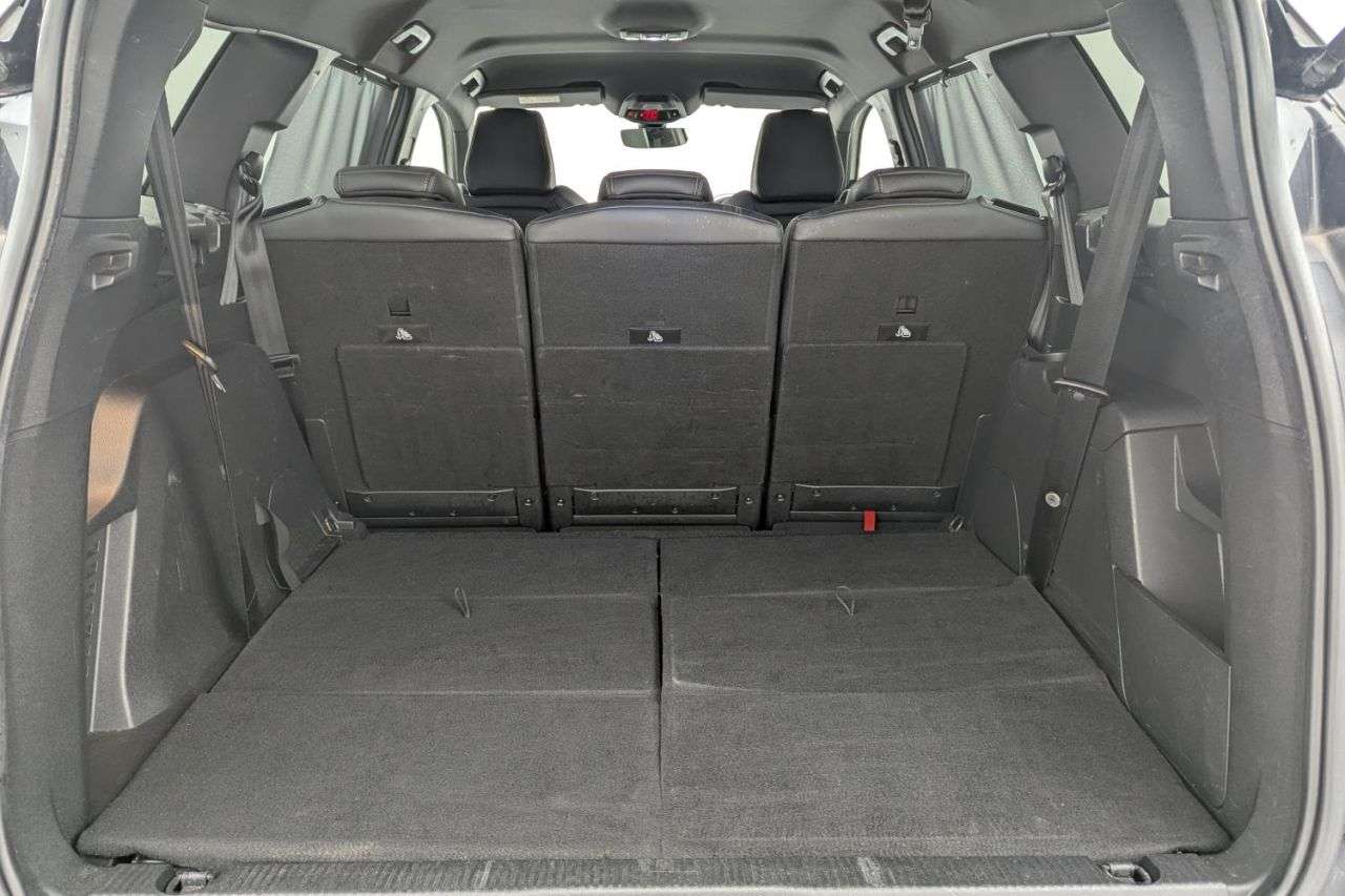 2023 PEUGEOT 5008 2023 PEUGEOT 5008