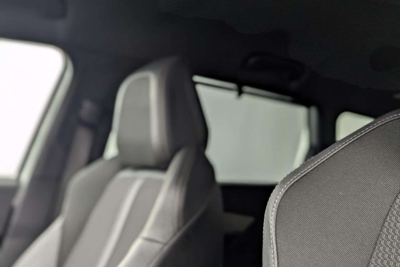 2023 PEUGEOT 5008 2023 PEUGEOT 5008