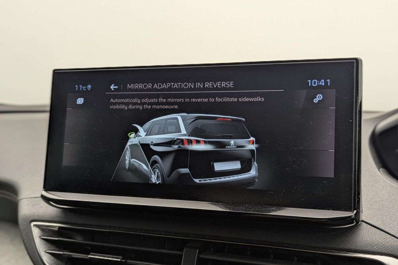 2023 PEUGEOT 5008 2023 PEUGEOT 5008