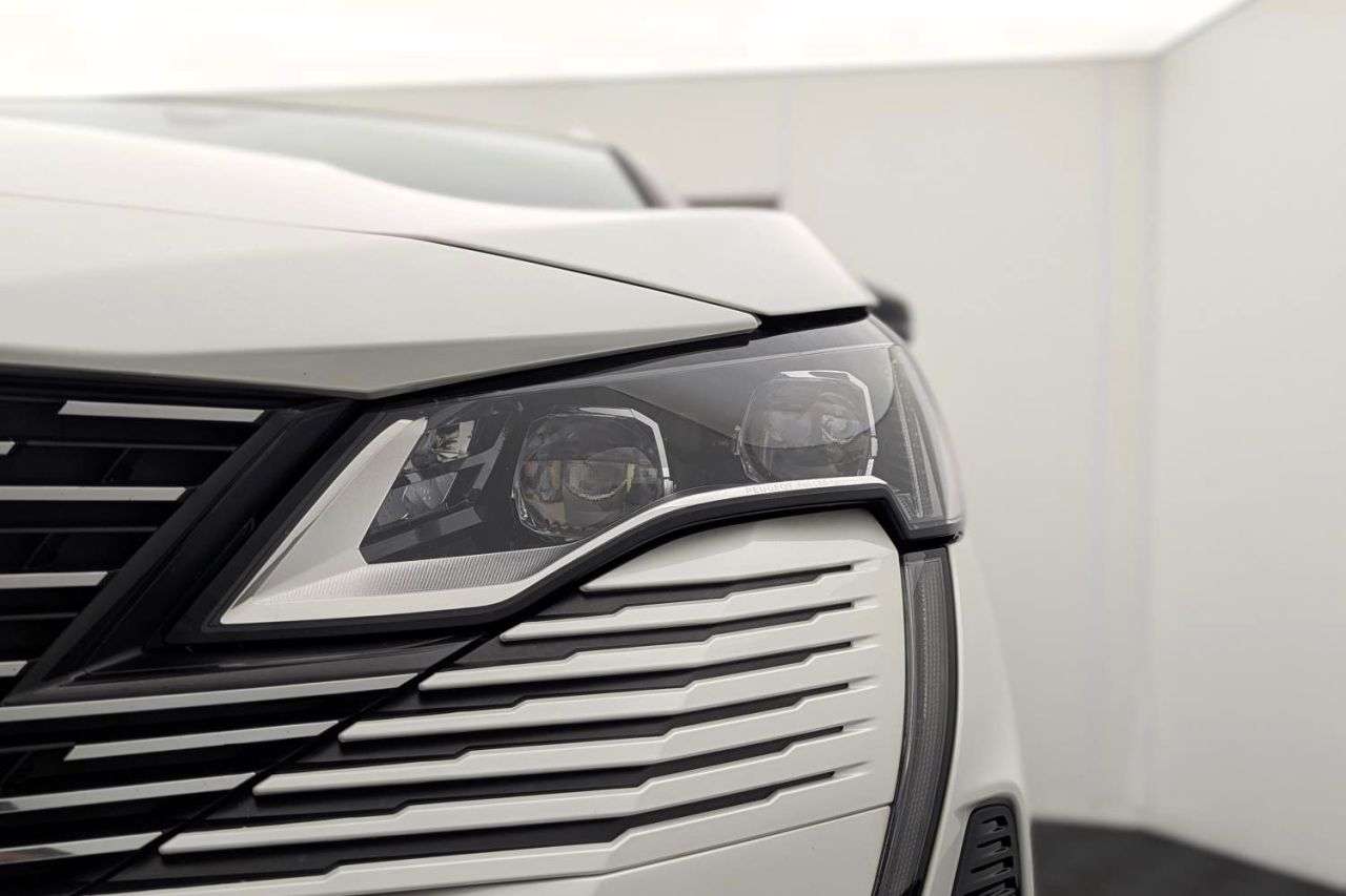 2023 PEUGEOT 5008 2023 PEUGEOT 5008