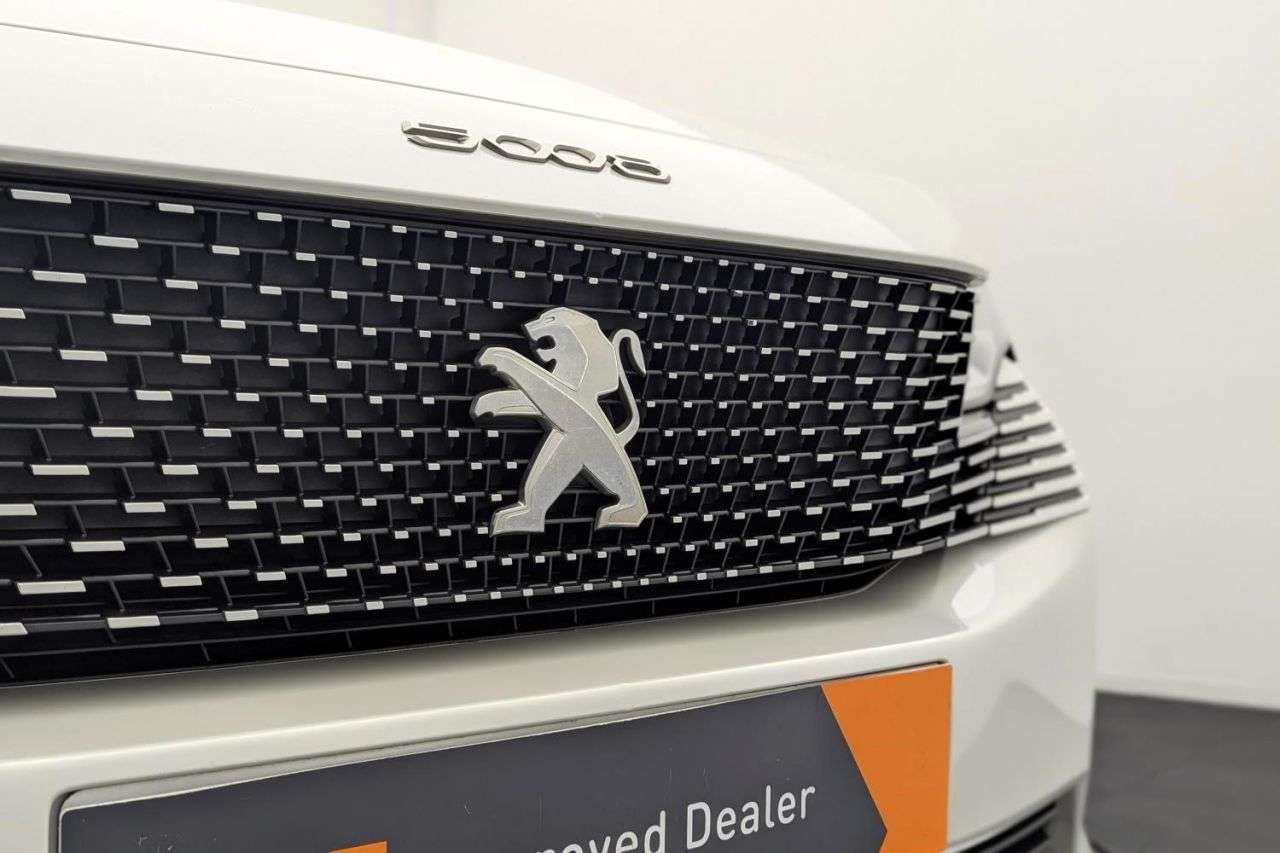 2023 PEUGEOT 5008 2023 PEUGEOT 5008