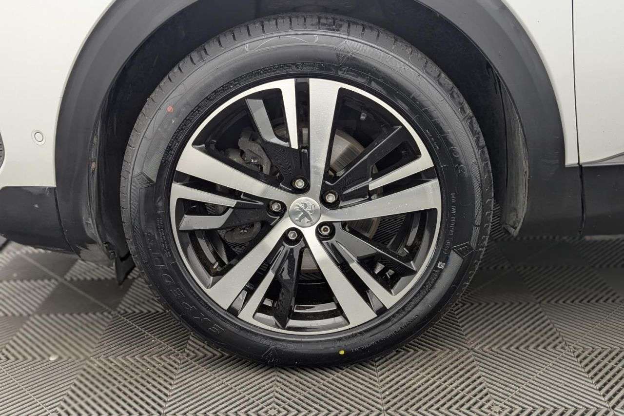 2023 PEUGEOT 5008 2023 PEUGEOT 5008
